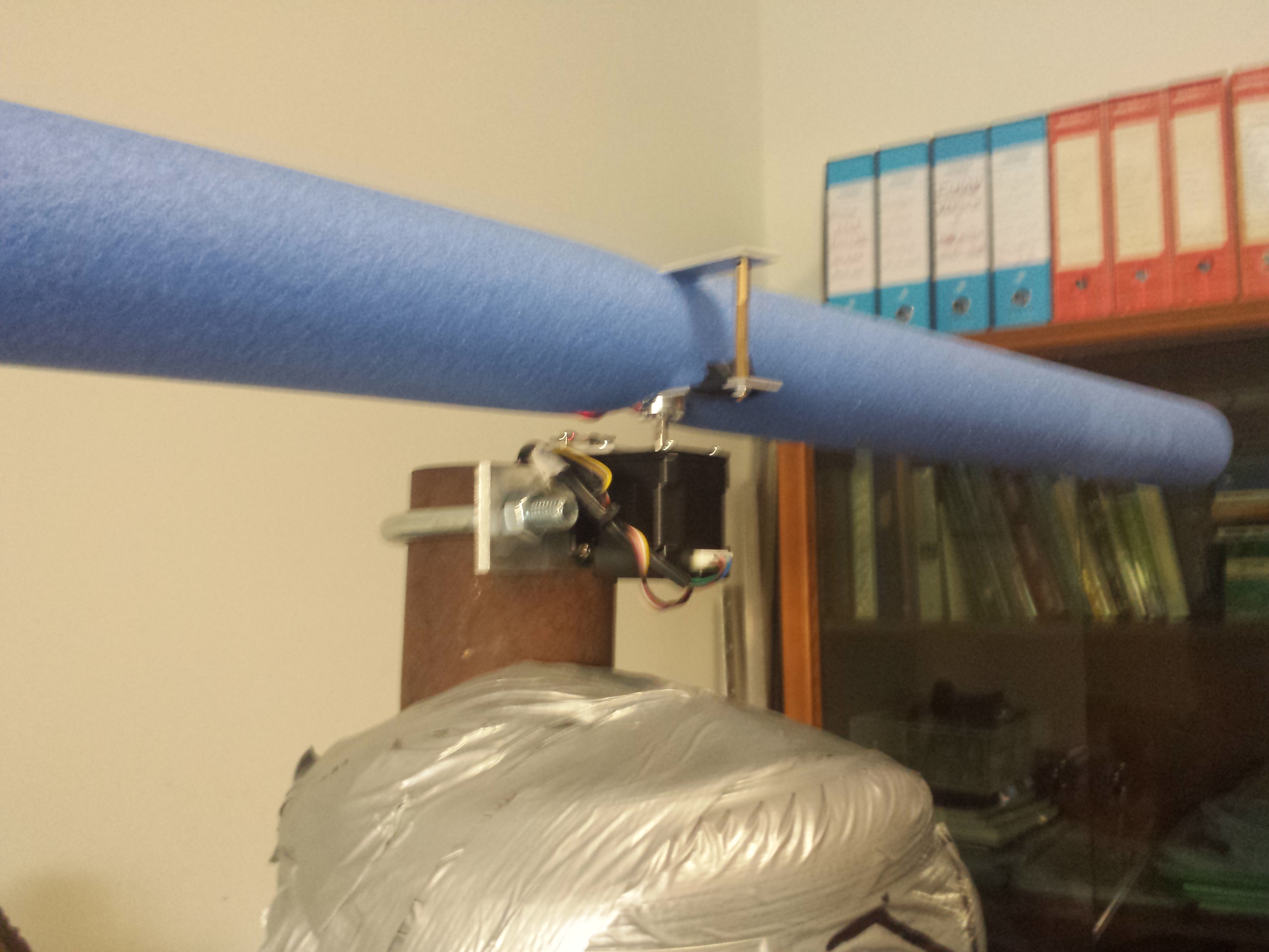 Interactive punchball assembly